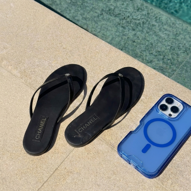 Funda Azura - iPhone 12/13/14/15/16/17
